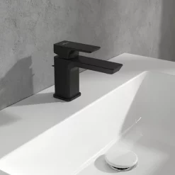 Villeroy & Boch Villeroy And Boch Subway 3.0 Cloakroom Lever Basin Mixer With Pop Up Waste - Matt Black